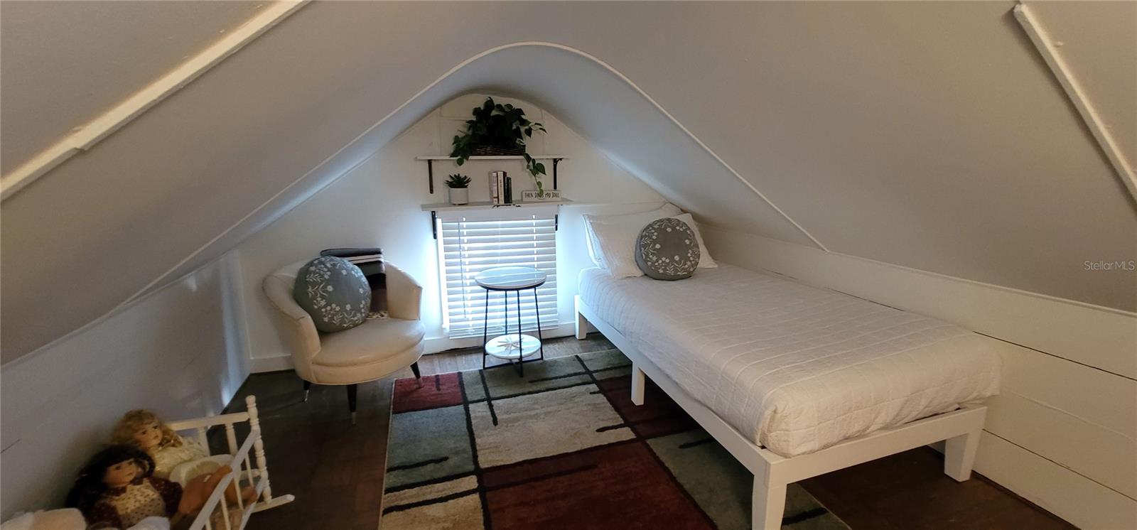 Image 13 of 40 For 3351 Bahia Vista Street