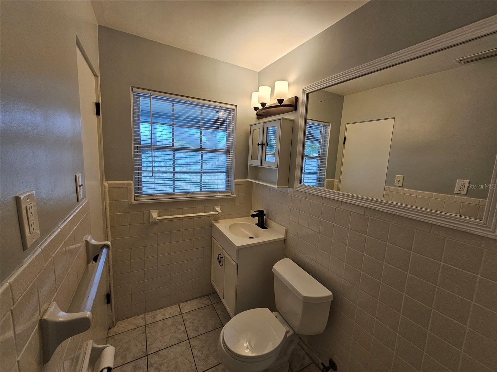 Image 18 of 26 For 3000 Browning Street