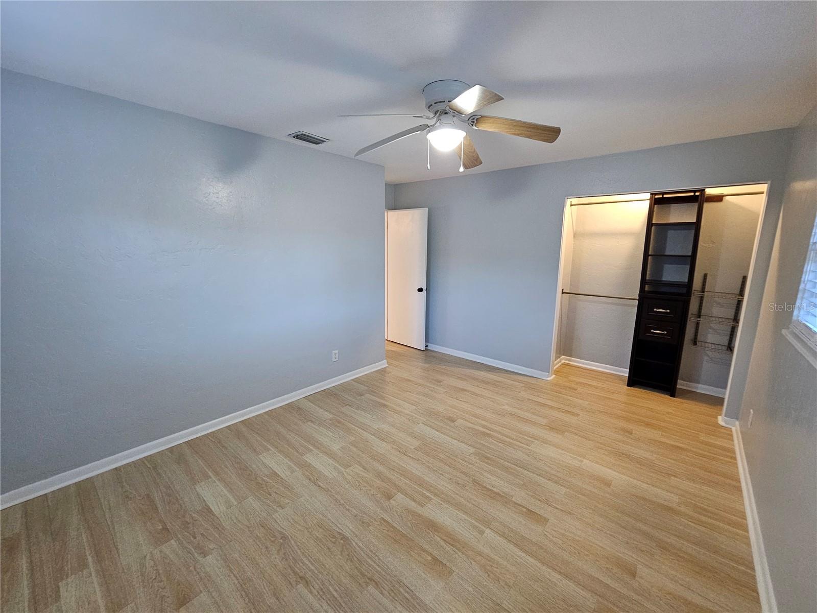 Image 21 of 26 For 3000 Browning Street