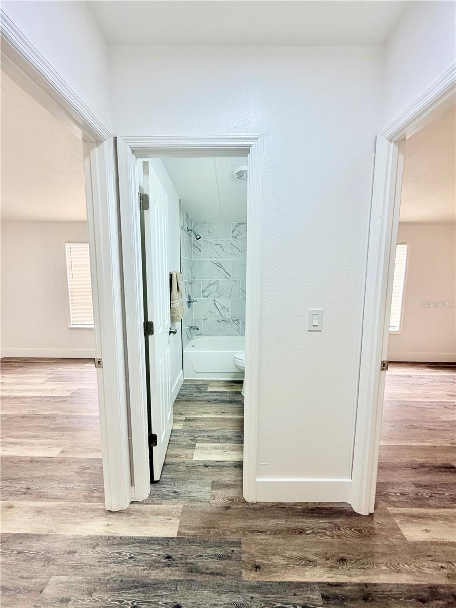 Image 17 of 26 For 14093 62nd Court