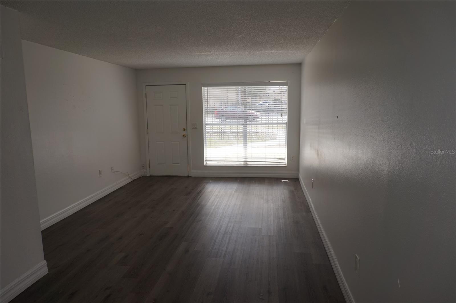 Image 3 of 9 For 1905 Caralee Boulevard 2