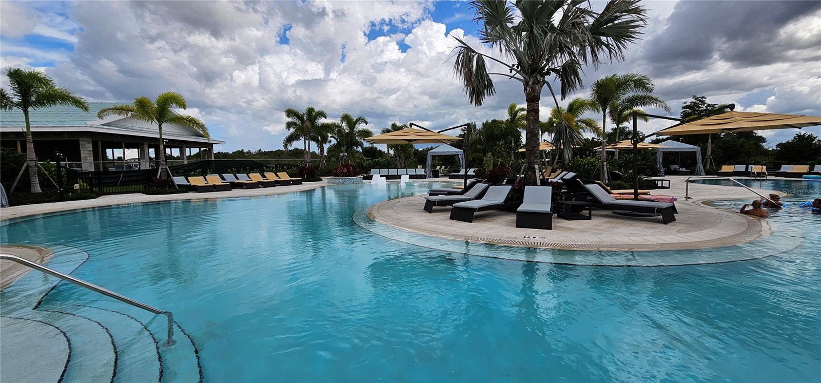 Listing photo id 23 for 18138 Wheathouse Place