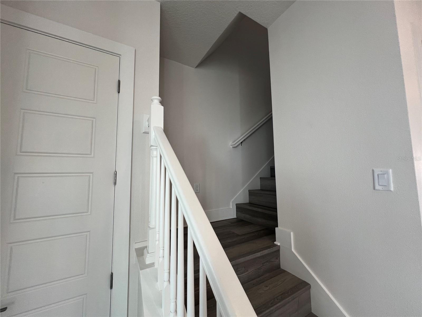 Image 40 of 78 For 891 City Walk Lane