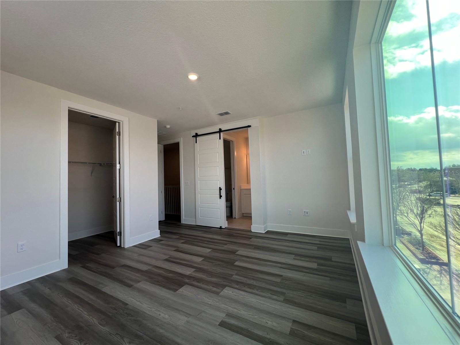 Image 50 of 78 For 891 City Walk Lane