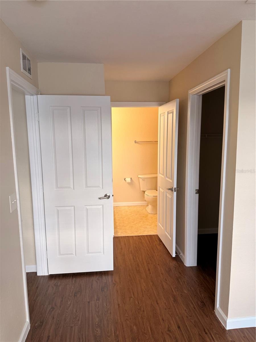 Image 11 of 33 For 11811 Estates Club Drive 1321