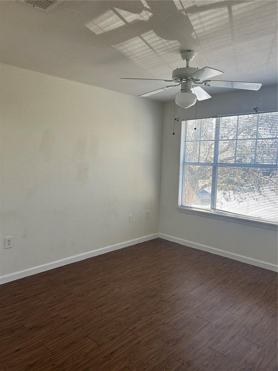 Image 12 of 33 For 11811 Estates Club Drive 1321