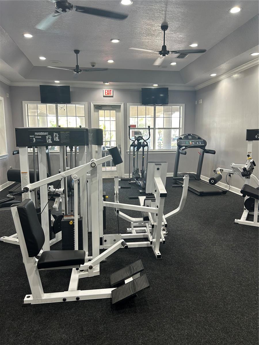 Image 28 of 33 For 11811 Estates Club Drive 1321