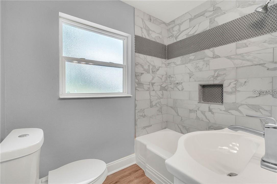 Image 9 of 21 For 1610 Tulane Street