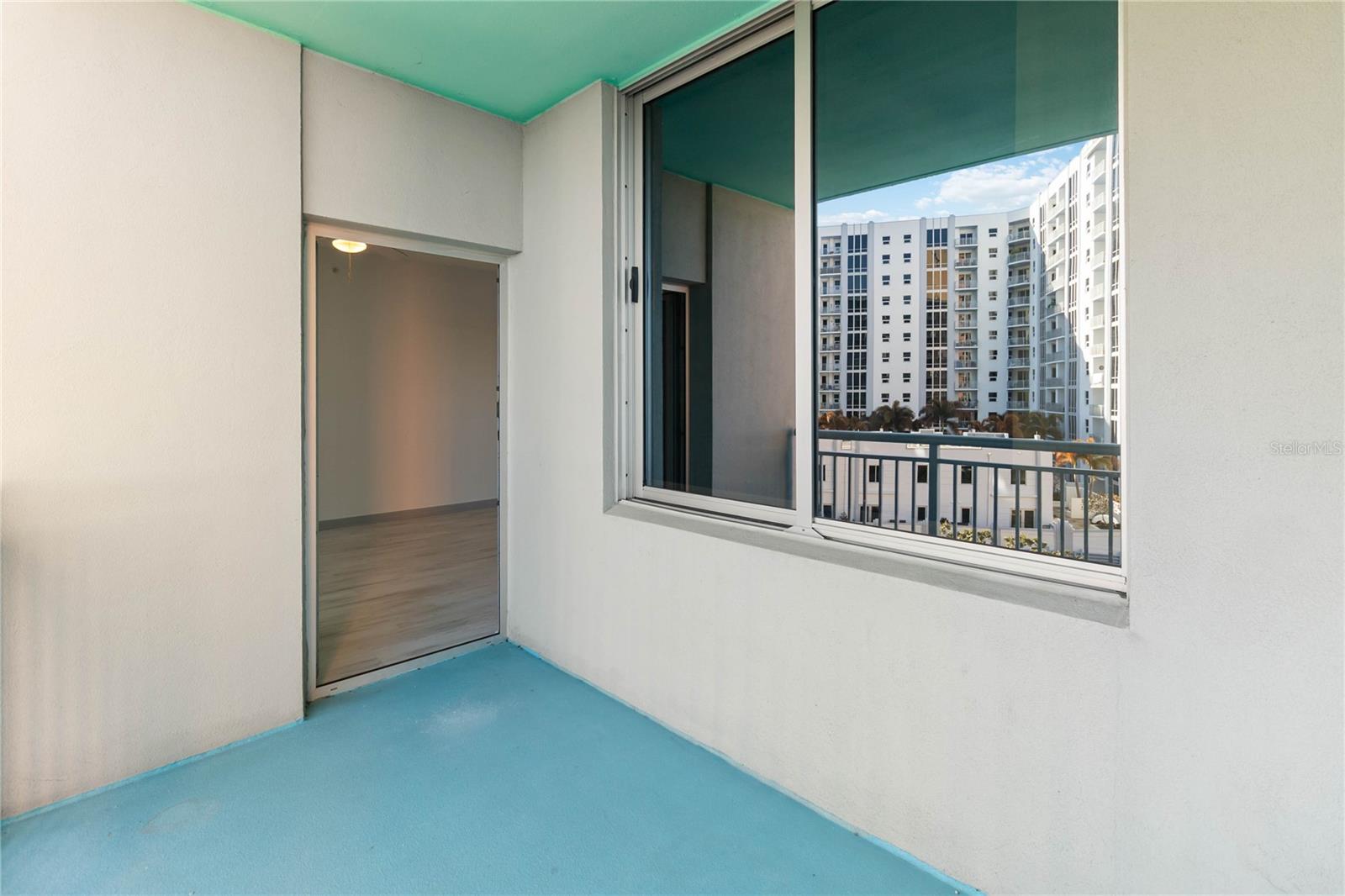 Image 21 of 28 For 322 Central Boulevard 1013