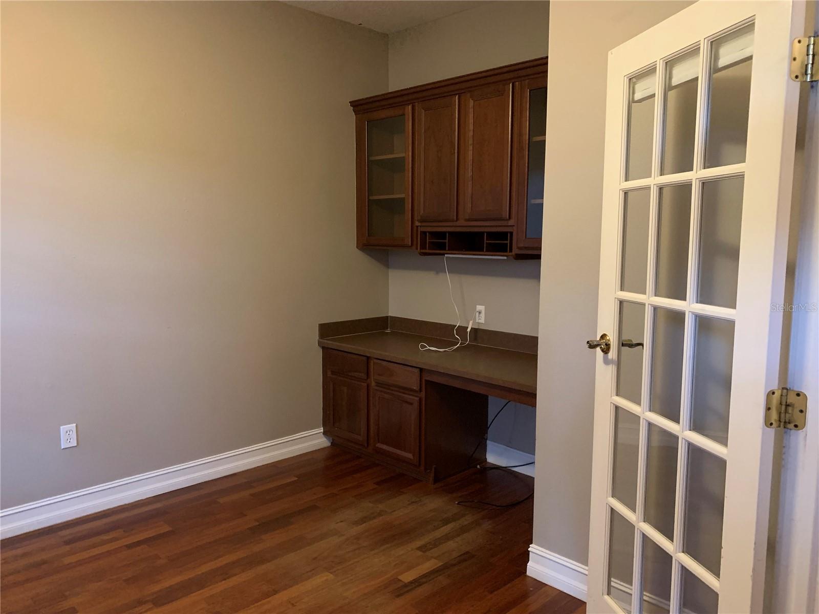 Image 18 of 33 For 3327 Bracken Fern Drive