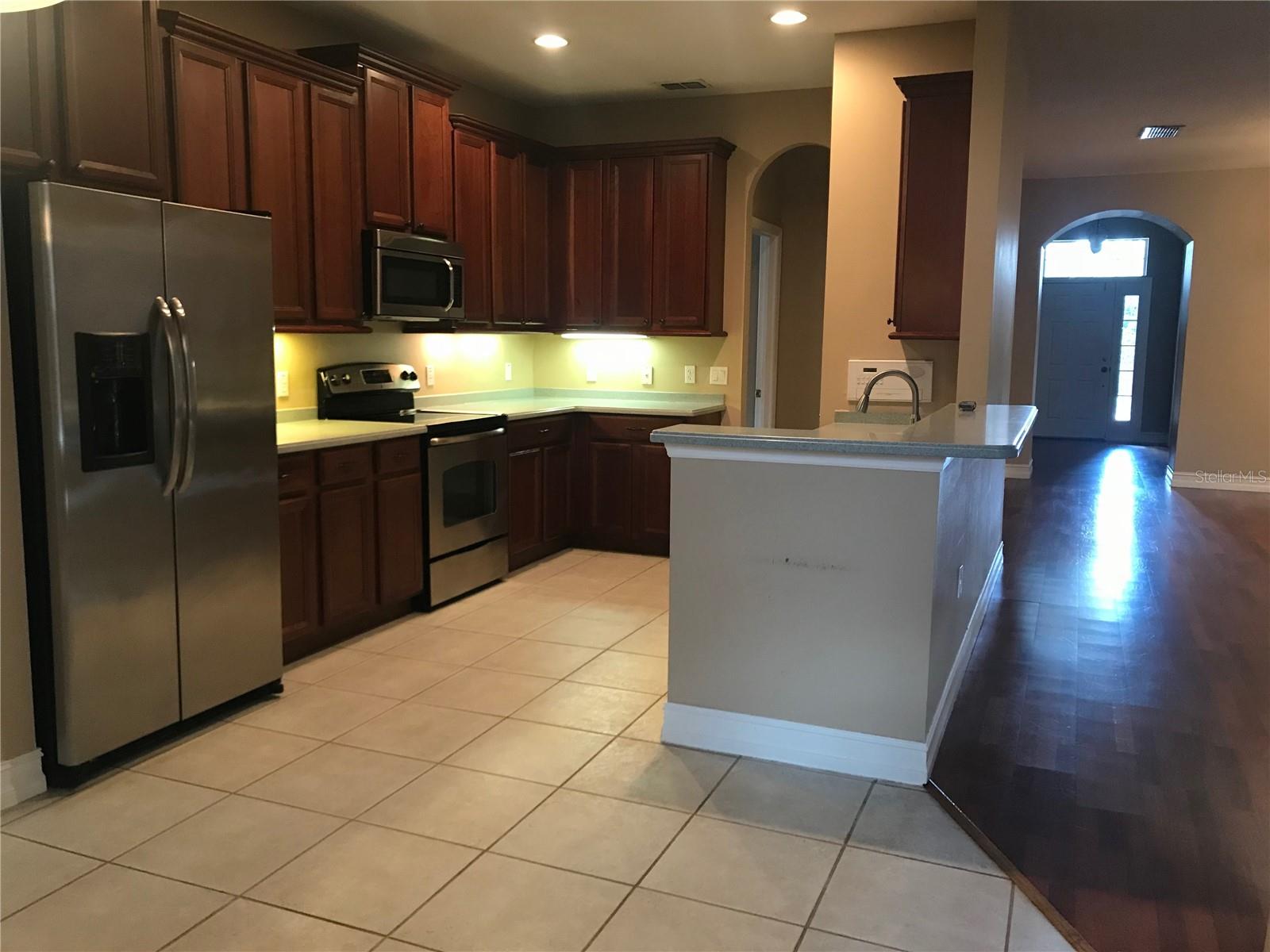 Image 9 of 33 For 3327 Bracken Fern Drive