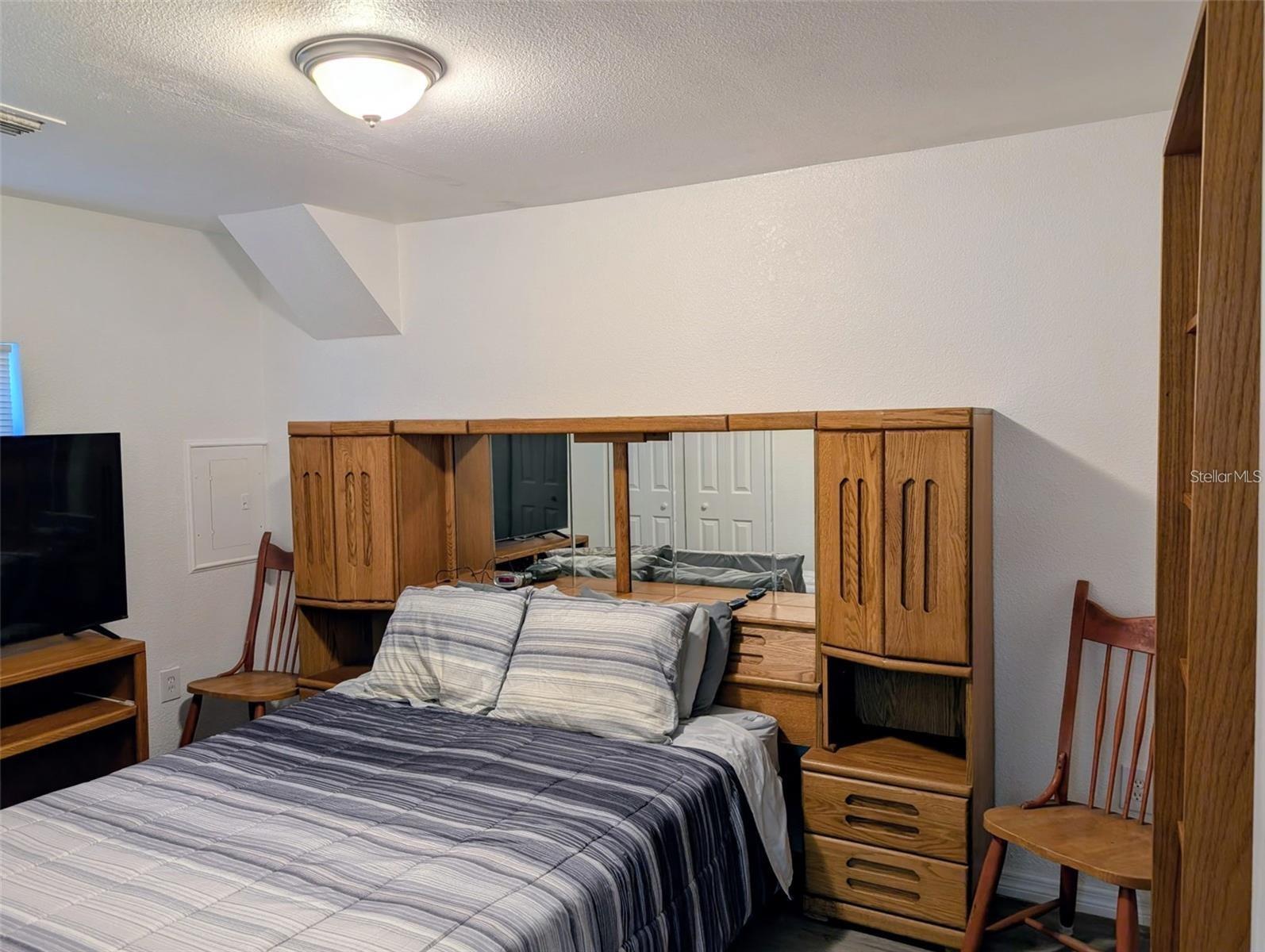 Image 7 of 11 For 20422 Canvas Back Road