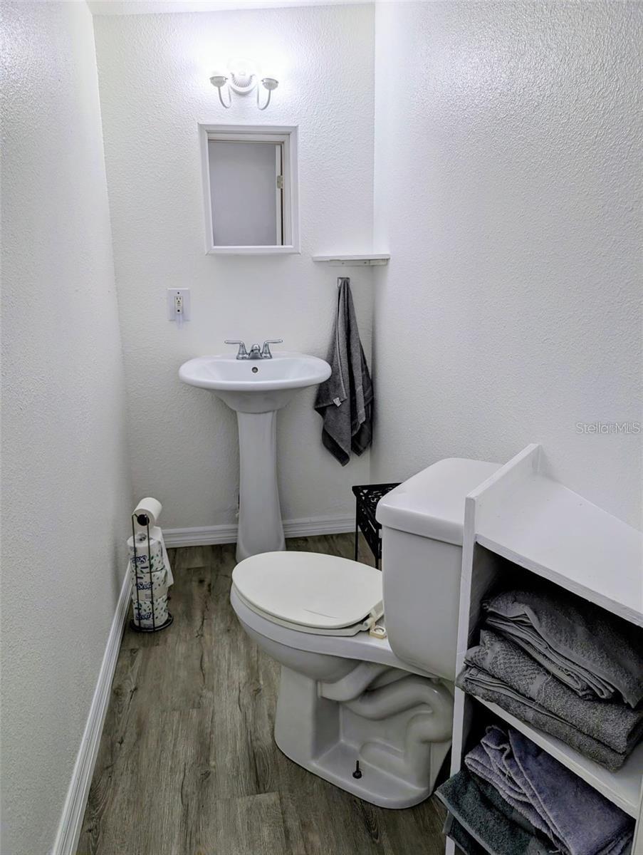 Image 9 of 11 For 20422 Canvas Back Road