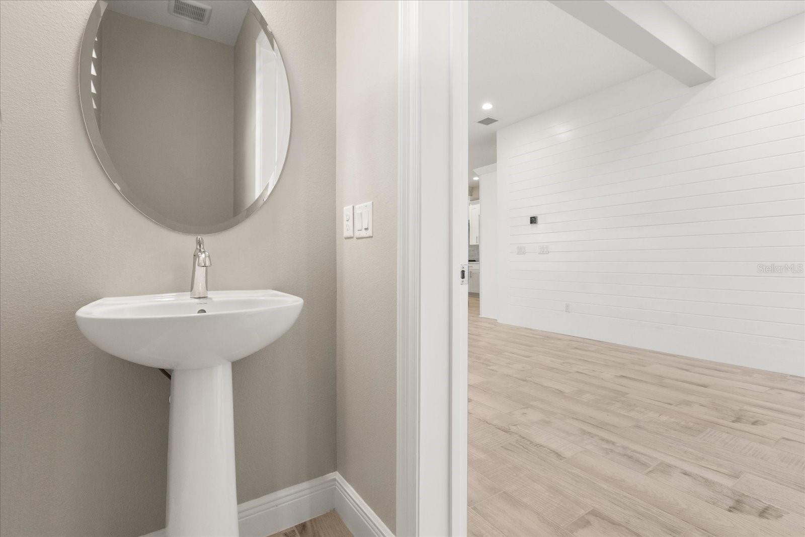 Image 21 of 55 For 15594 Shorebird Lane