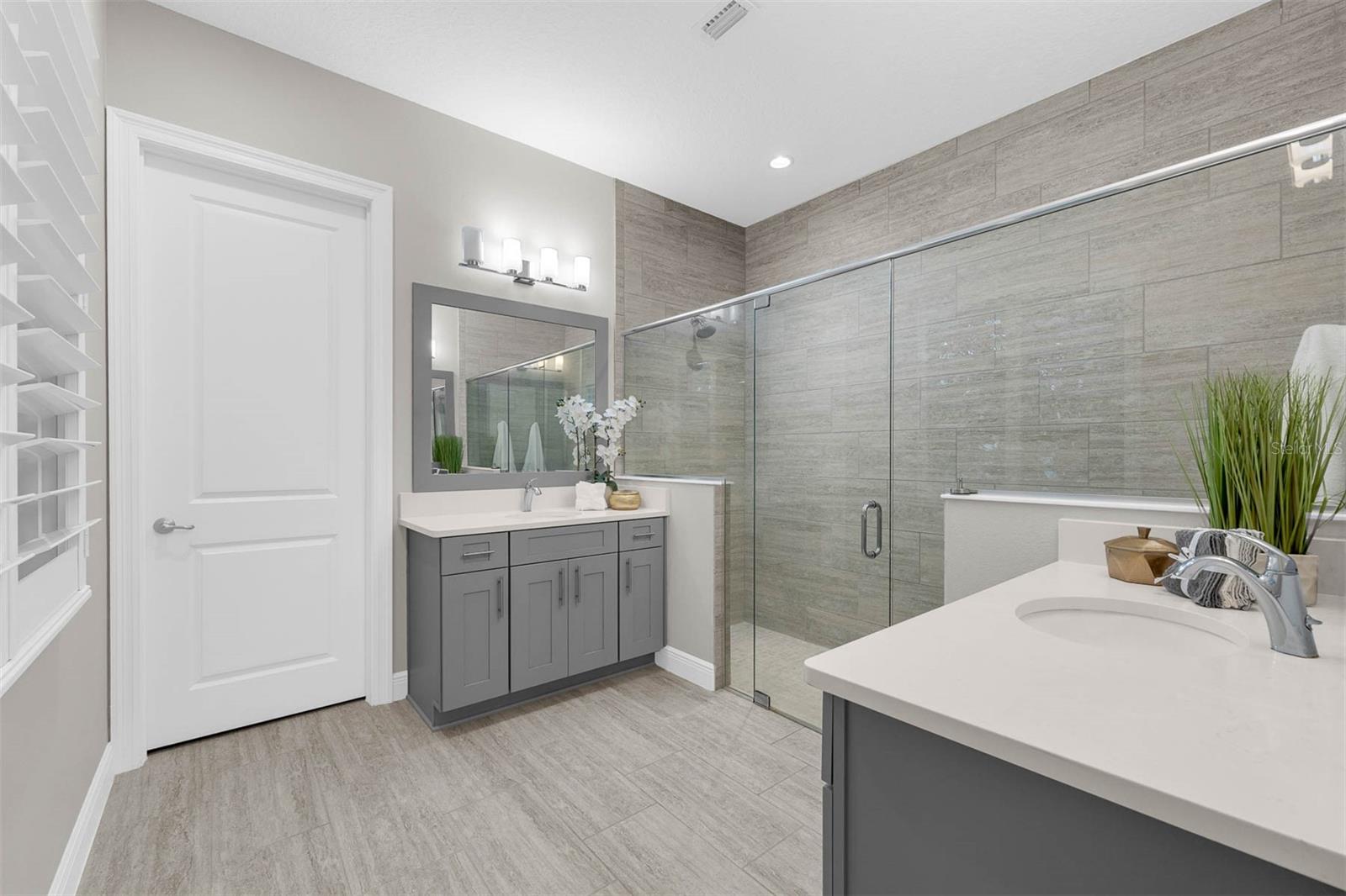 Image 28 of 55 For 15594 Shorebird Lane