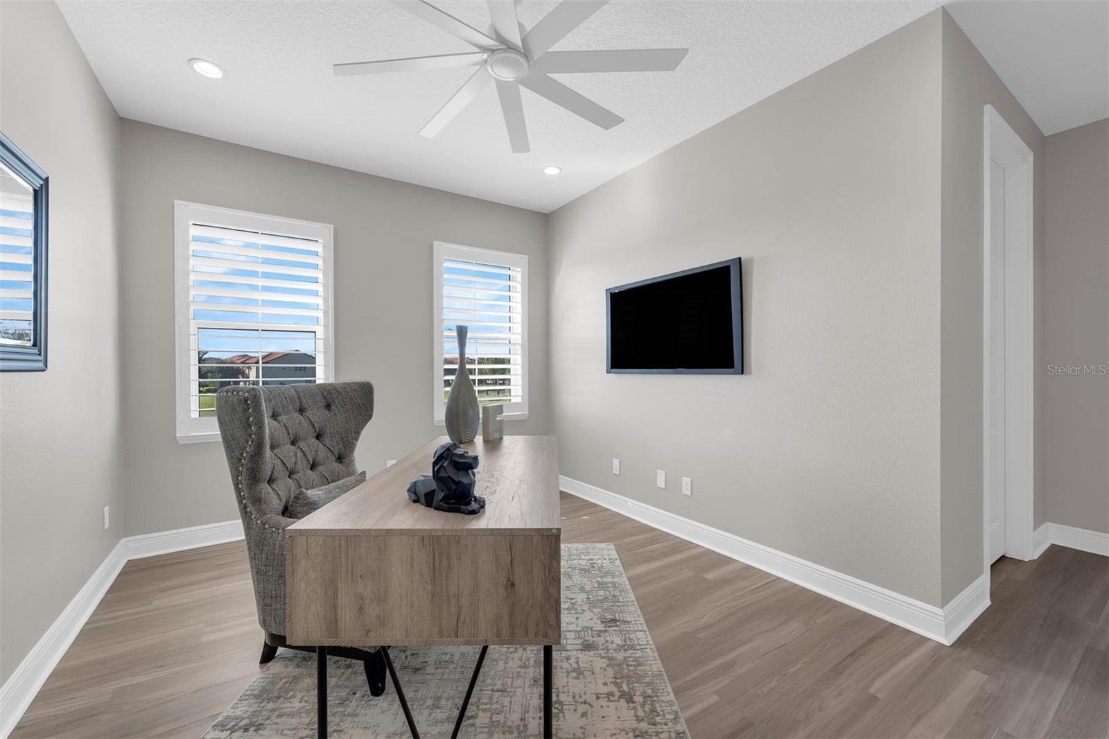 Image 34 of 55 For 15594 Shorebird Lane