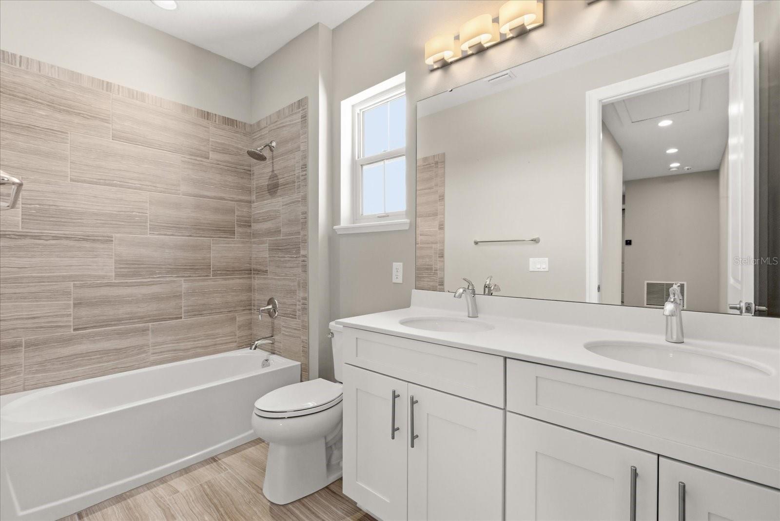 Image 45 of 55 For 15594 Shorebird Lane