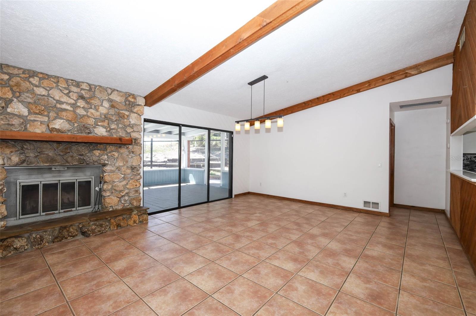 Image 10 of 85 For 1325 Indian Rock Court