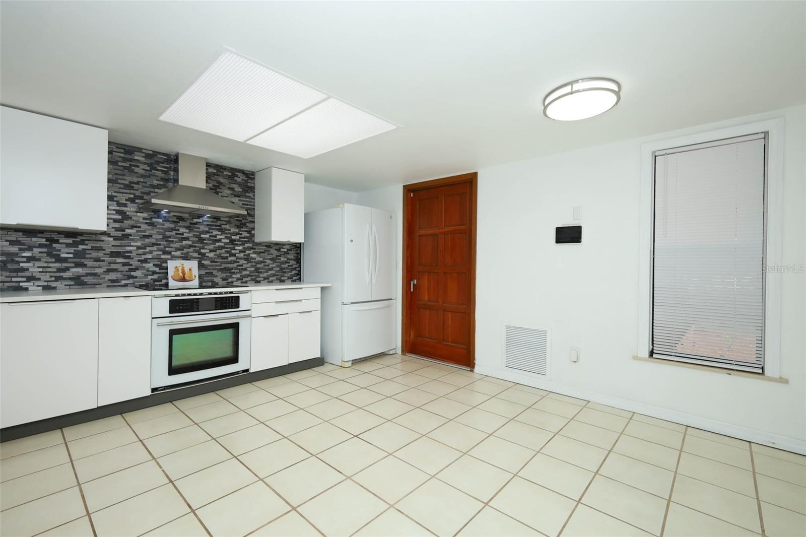 Image 15 of 85 For 1325 Indian Rock Court