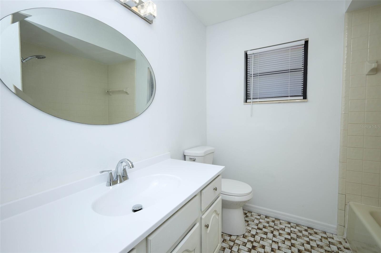 Image 30 of 85 For 1325 Indian Rock Court