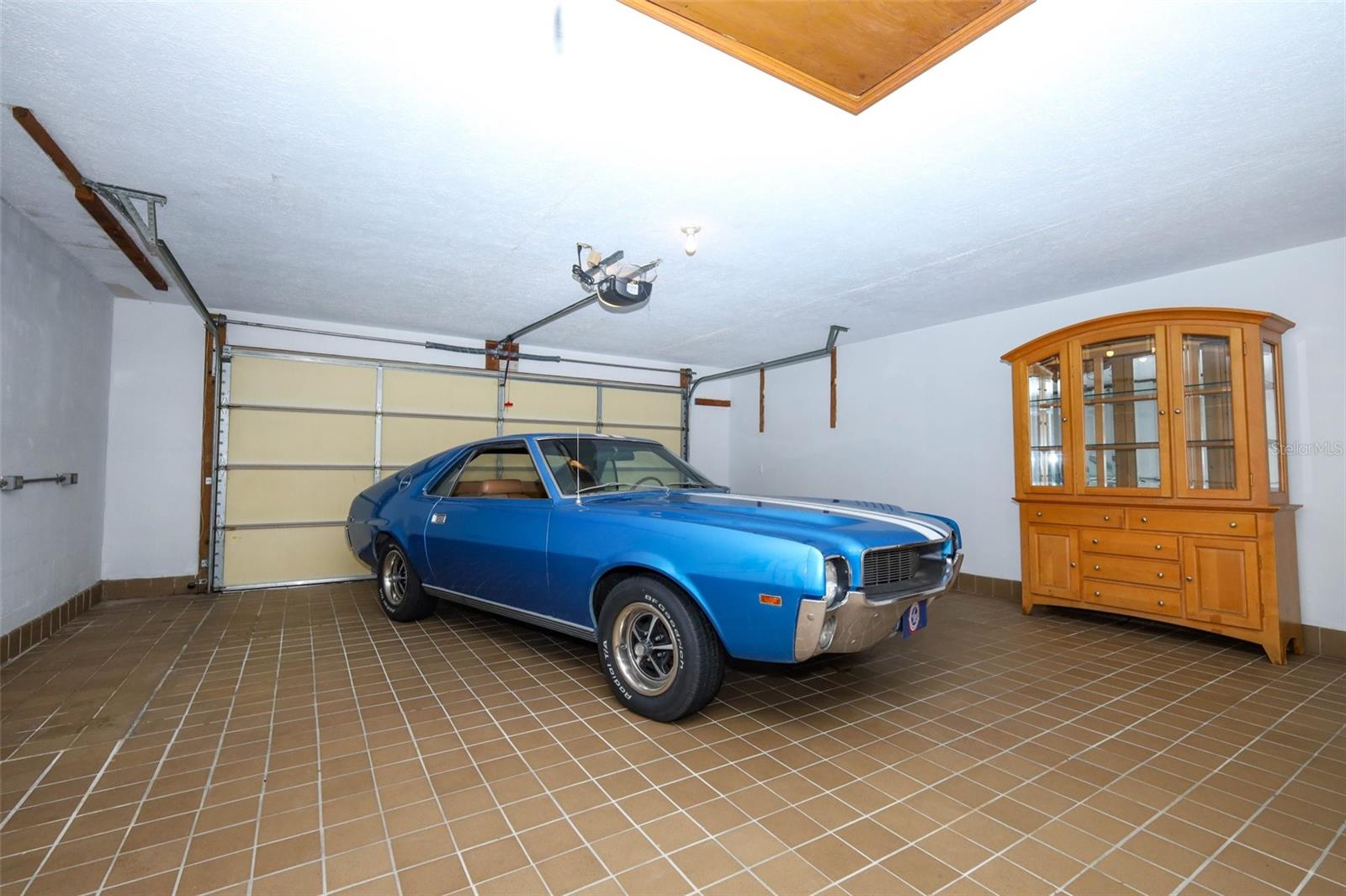 Image 49 of 85 For 1325 Indian Rock Court