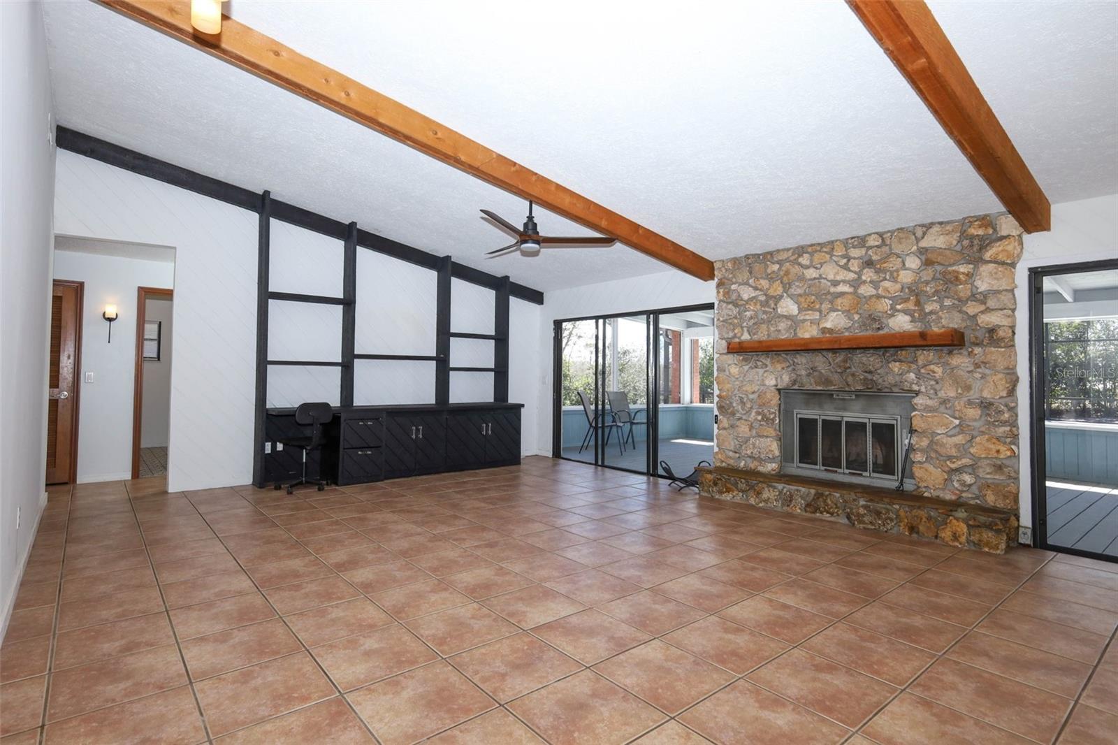 Image 9 of 85 For 1325 Indian Rock Court