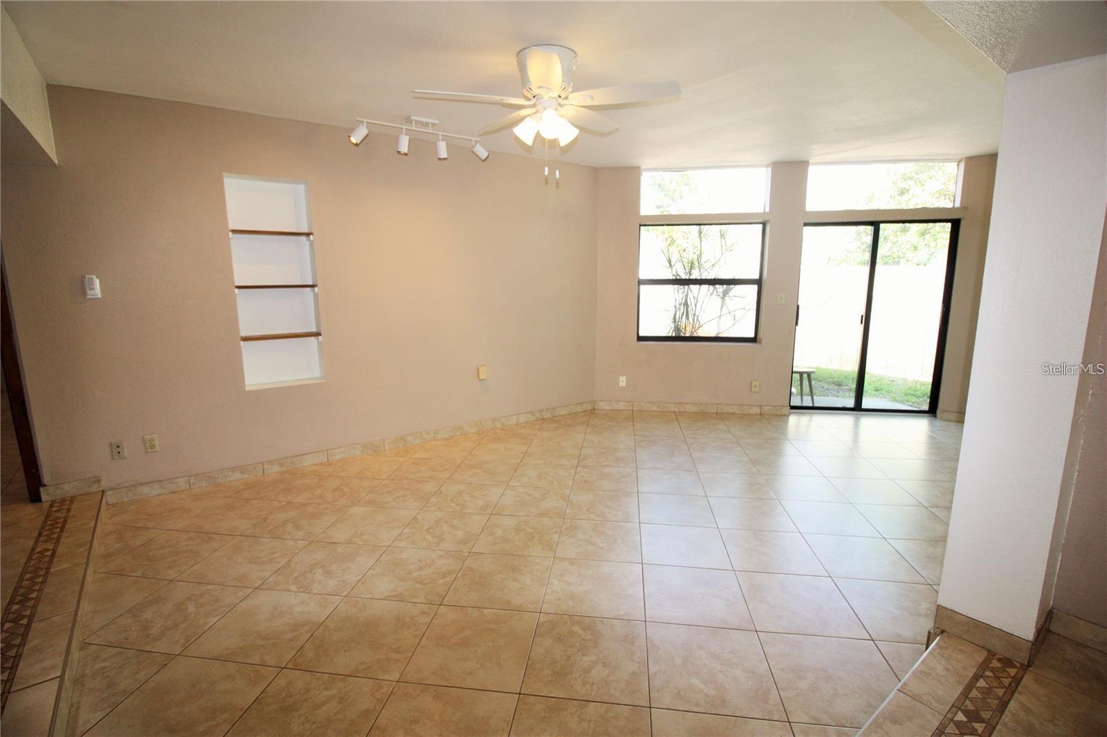 Image 6 of 19 For 120 Valmora Drive