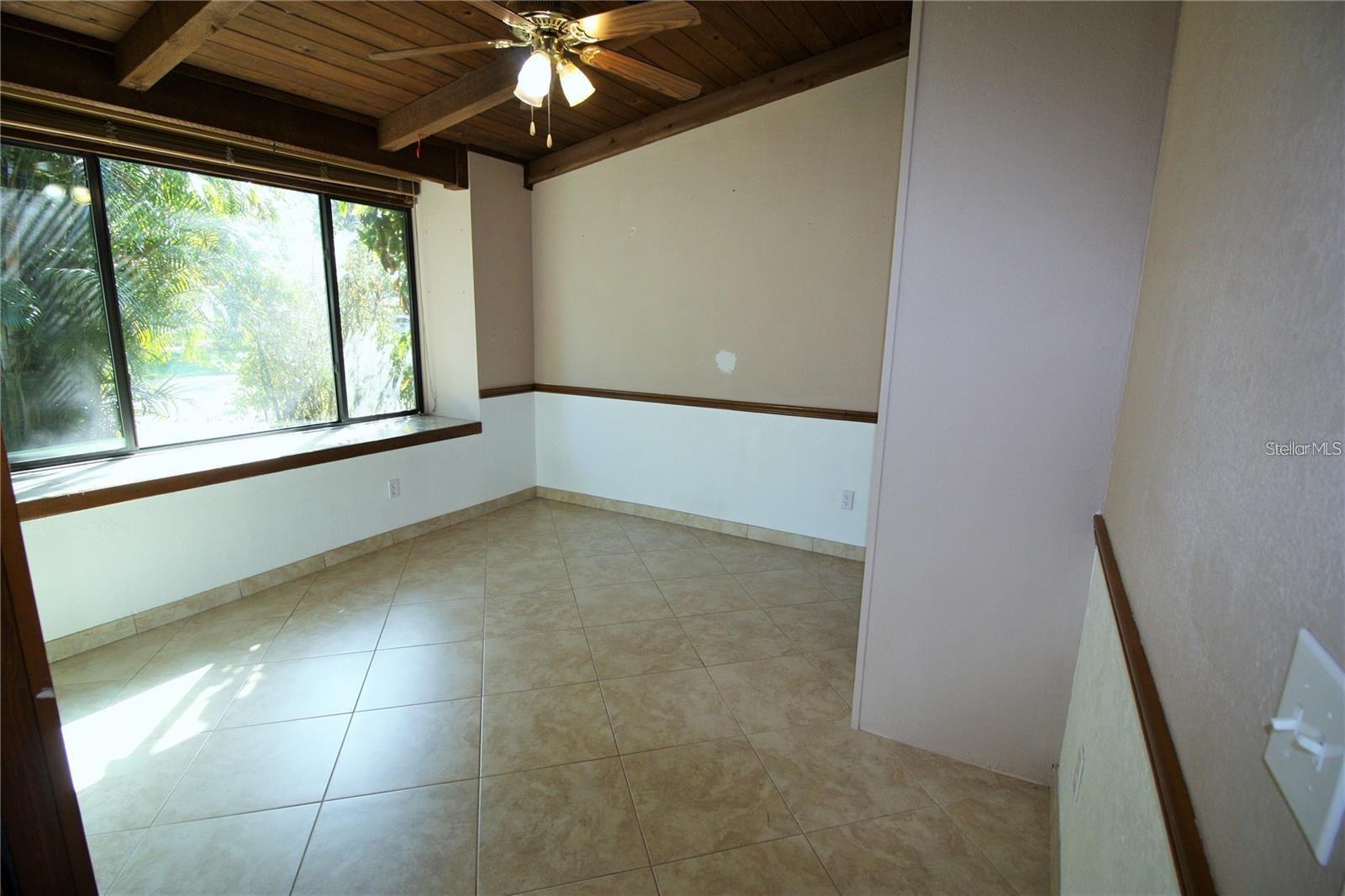 Image 8 of 19 For 120 Valmora Drive