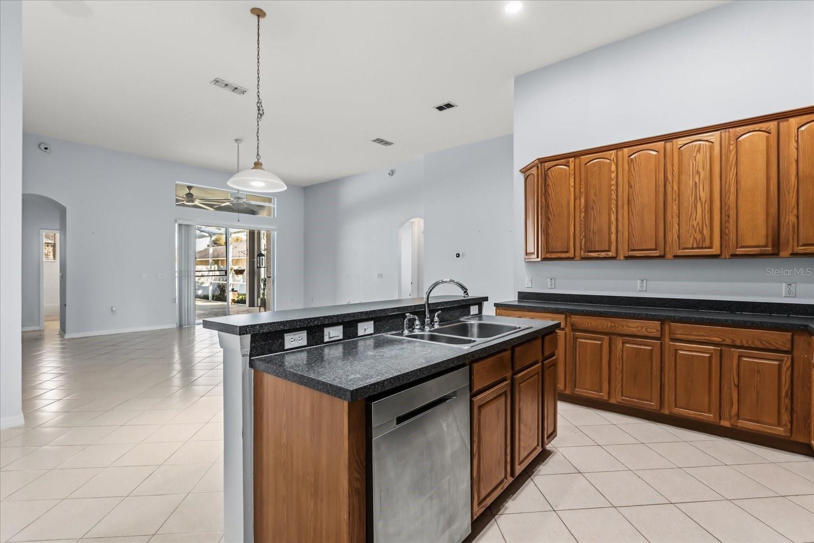 Image 12 of 45 For 321 Burchington Drive