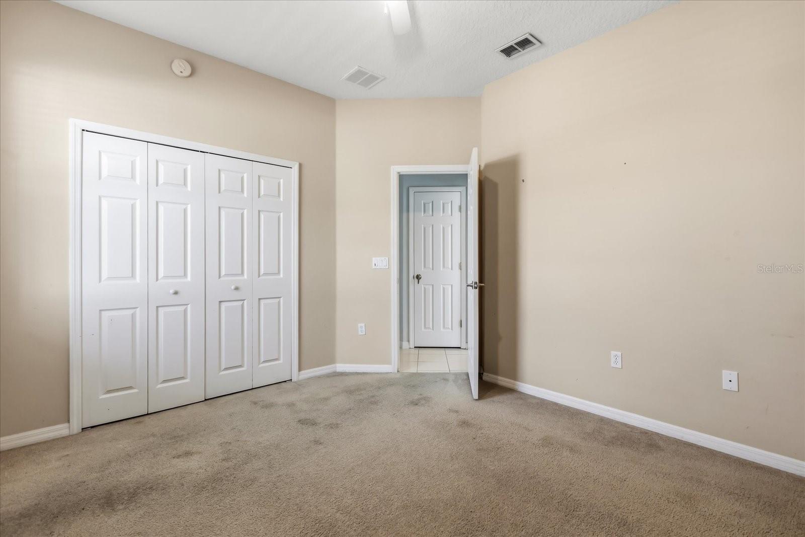 Image 22 of 45 For 321 Burchington Drive