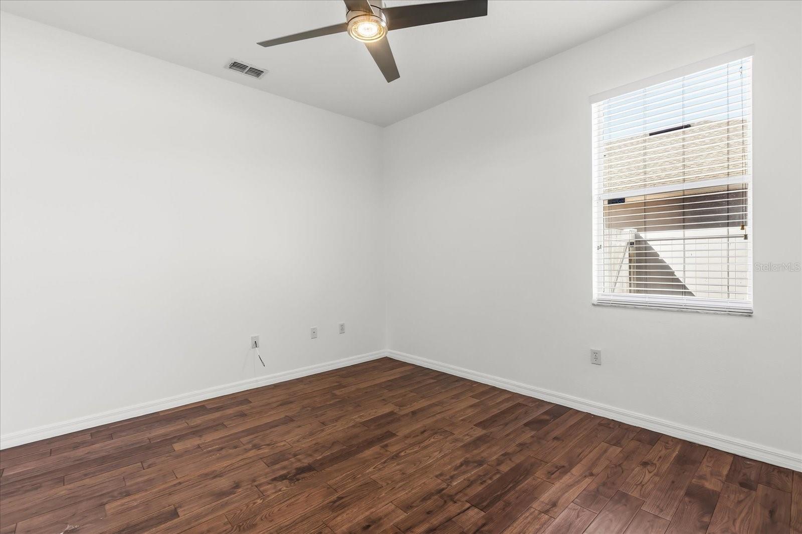 Image 23 of 45 For 321 Burchington Drive