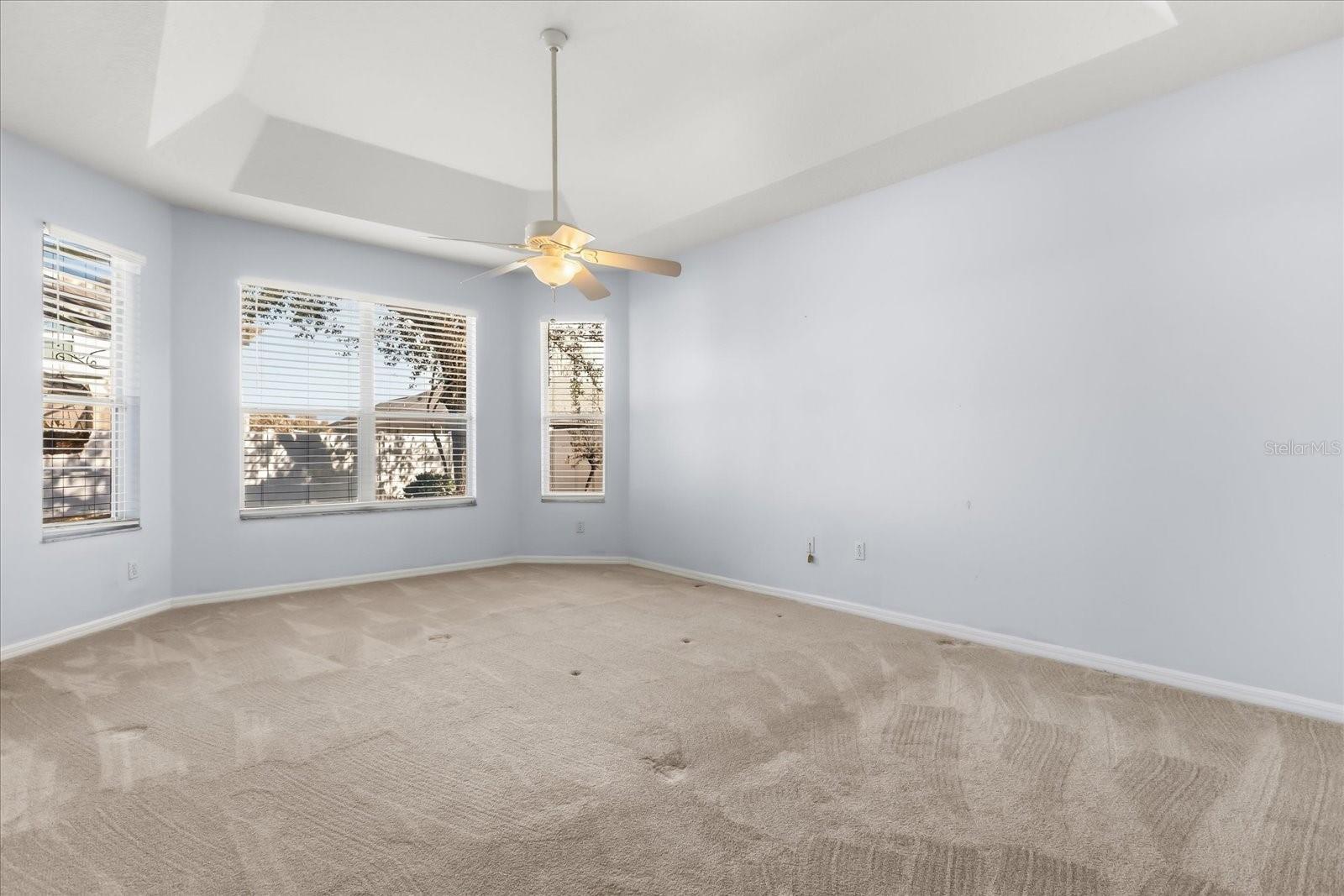 Image 25 of 45 For 321 Burchington Drive