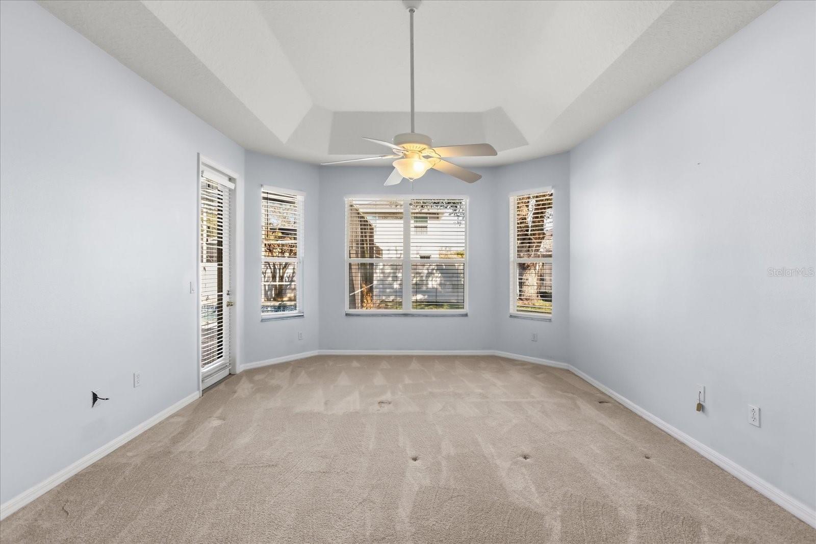 Image 27 of 45 For 321 Burchington Drive