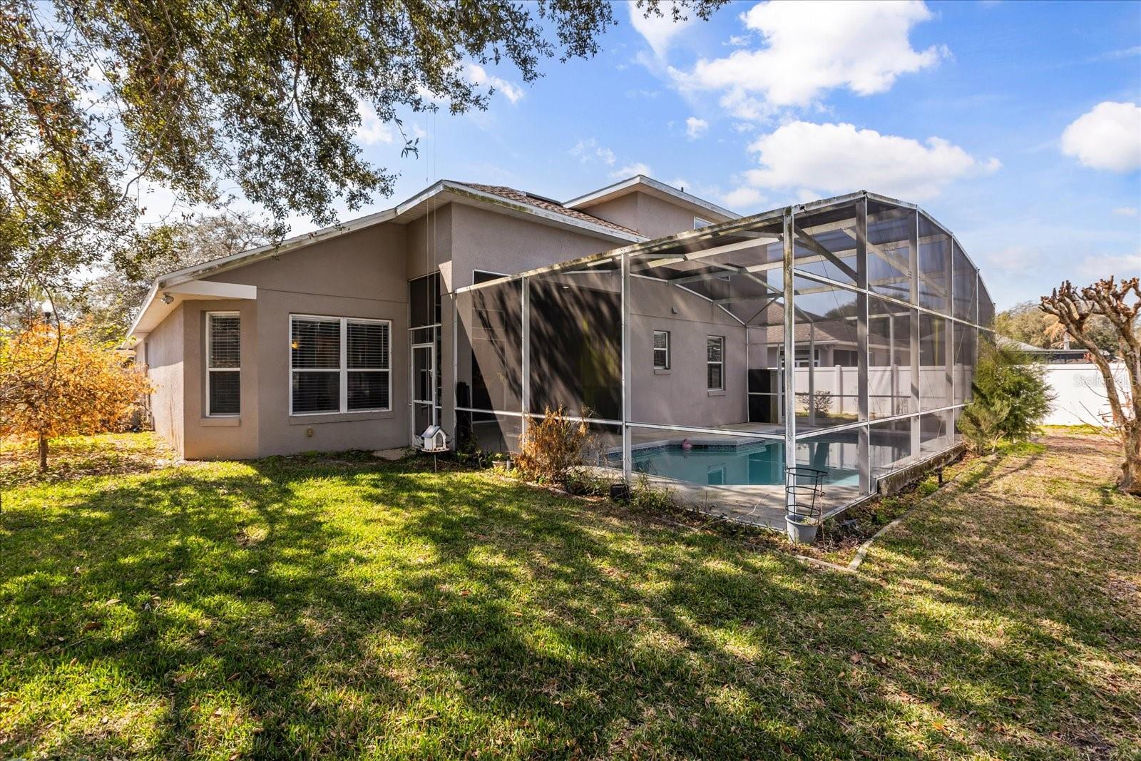 Image 41 of 45 For 321 Burchington Drive