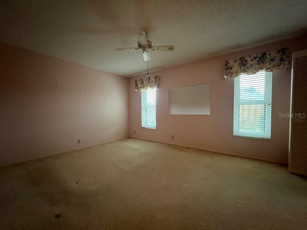 Image 10 of 24 For 1710 Curry Avenue 42