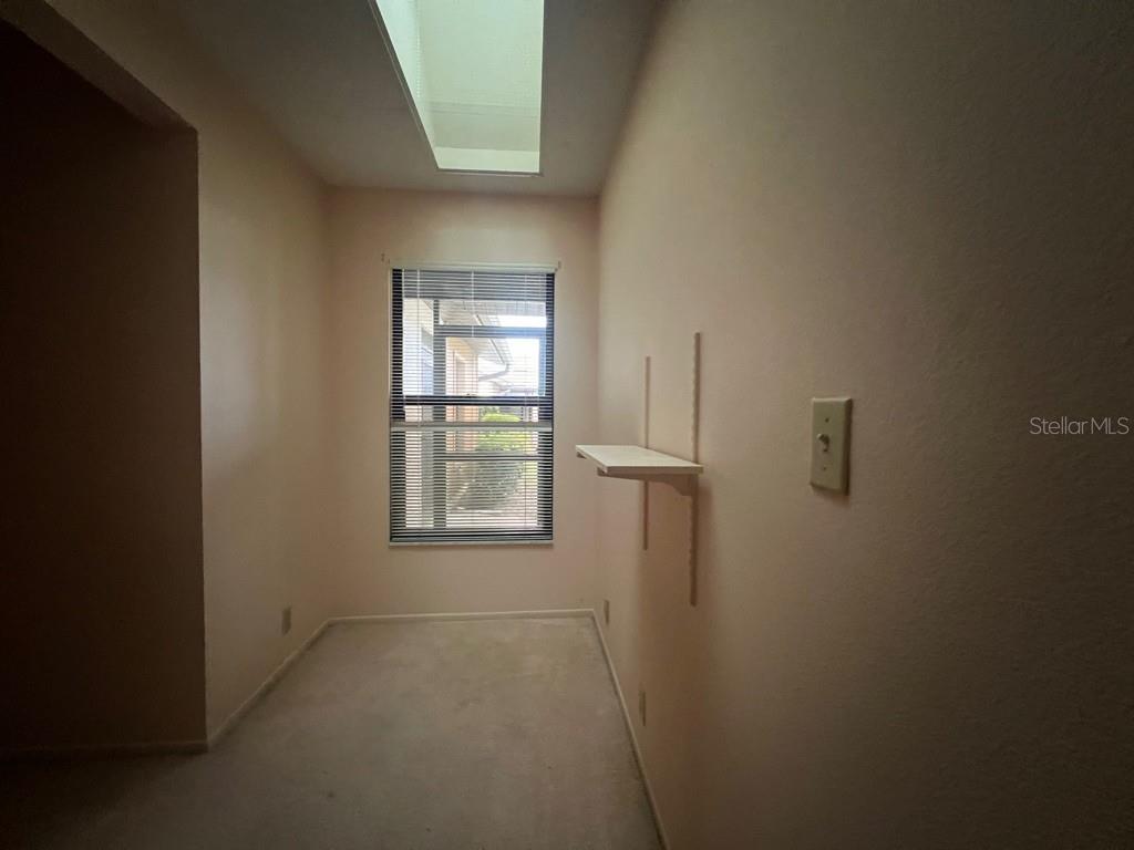 Image 13 of 24 For 1710 Curry Avenue 42