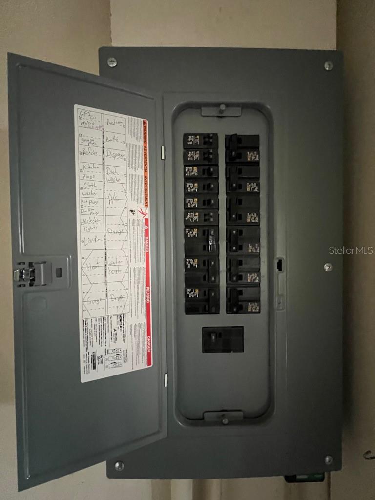 Image 15 of 24 For 1710 Curry Avenue 42