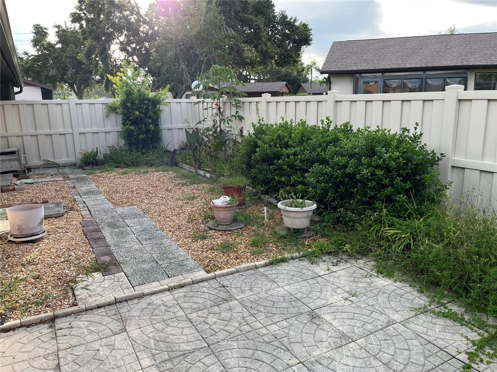 Image 20 of 24 For 1710 Curry Avenue 42