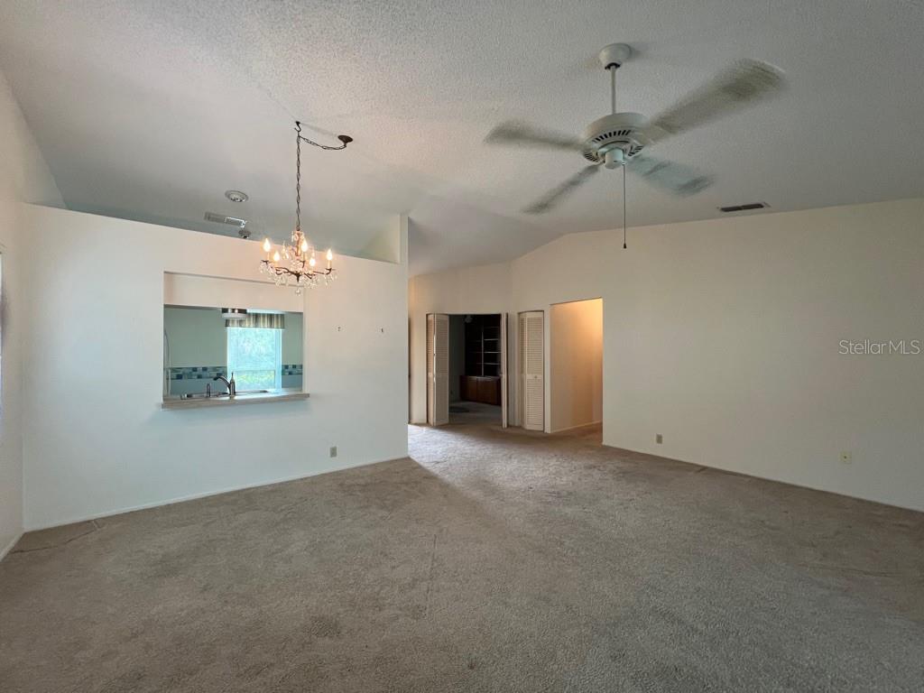 Image 4 of 24 For 1710 Curry Avenue 42