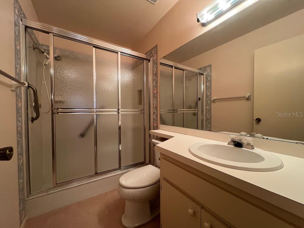 Image 8 of 24 For 1710 Curry Avenue 42