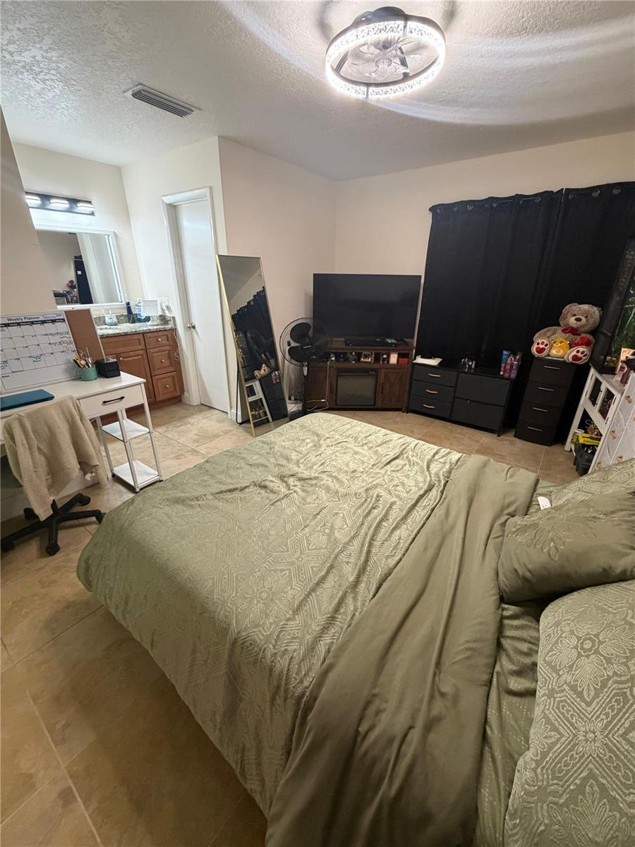 Image 12 of 21 For 5967 Turnbull Drive