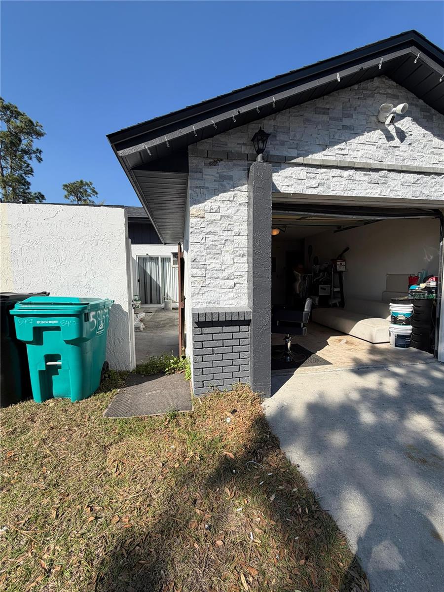 Image 3 of 21 For 5967 Turnbull Drive