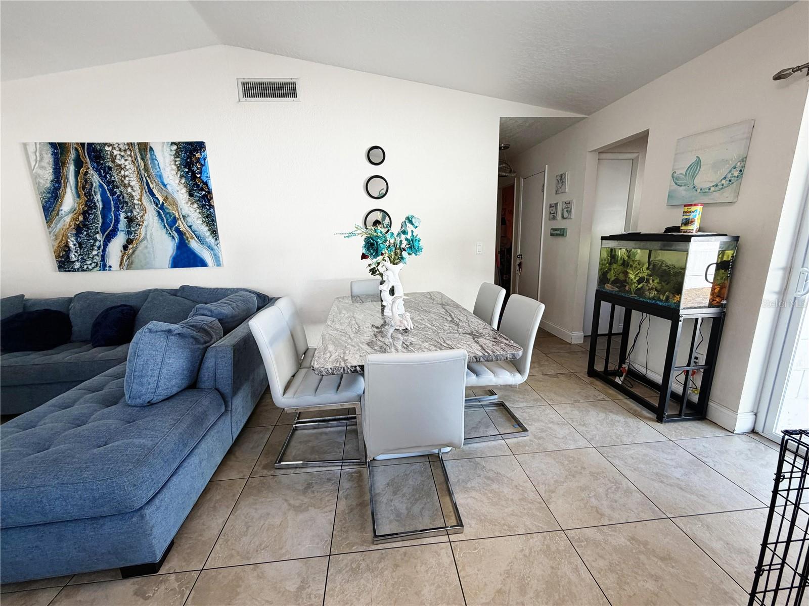 Image 6 of 21 For 5967 Turnbull Drive