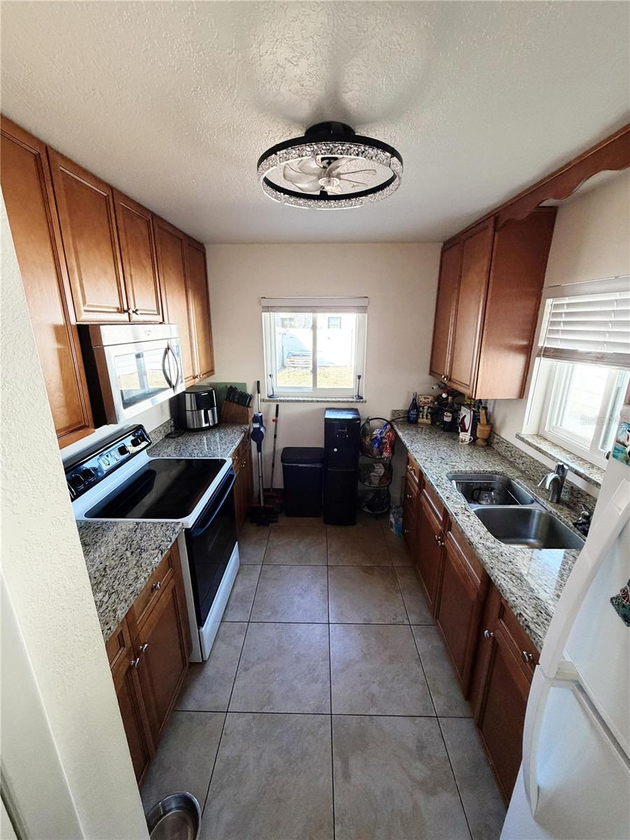 Image 7 of 21 For 5967 Turnbull Drive