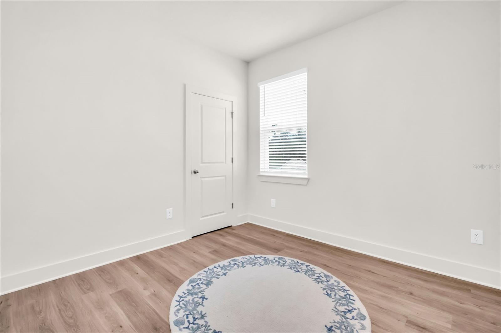 Image 13 of 20 For 3784 Daybreak Run Loop