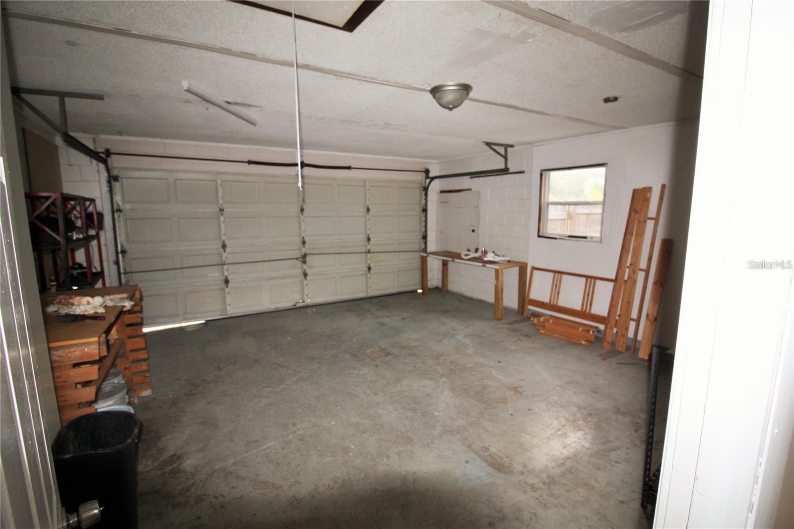 Image 24 of 24 For 610 Wilshire Drive