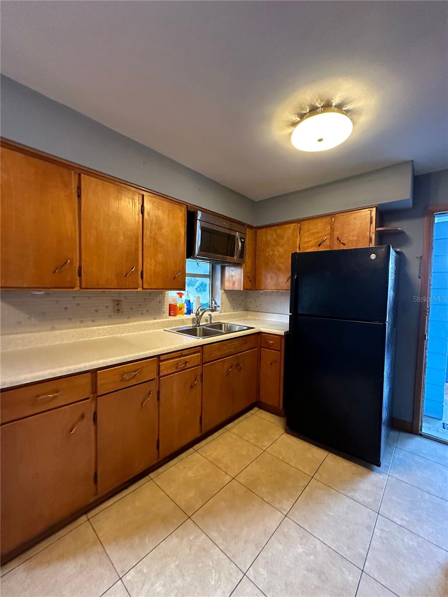 Image 12 of 29 For 1400 Carolina Avenue