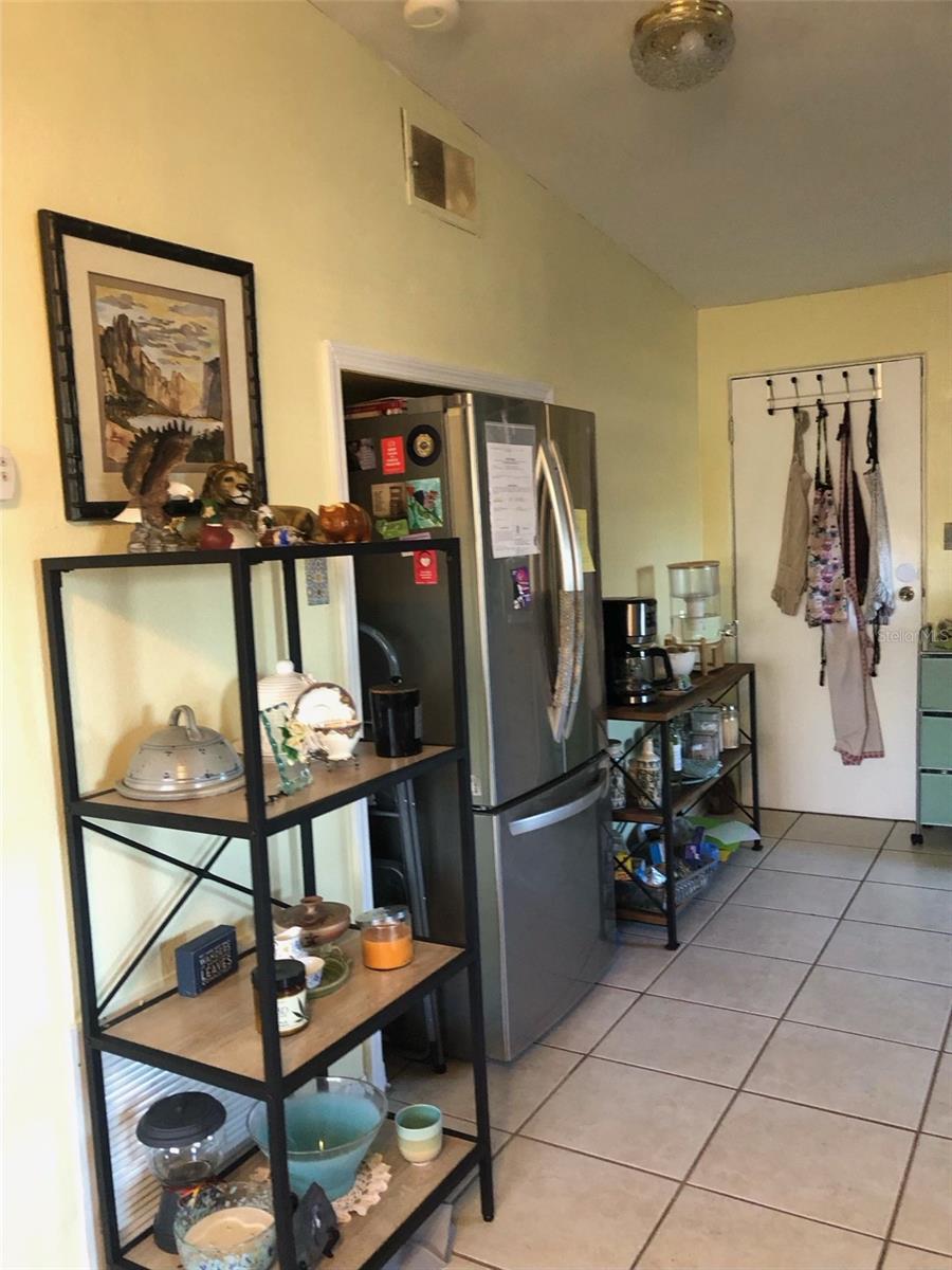 Image 5 of 11 For 2709 10th Street