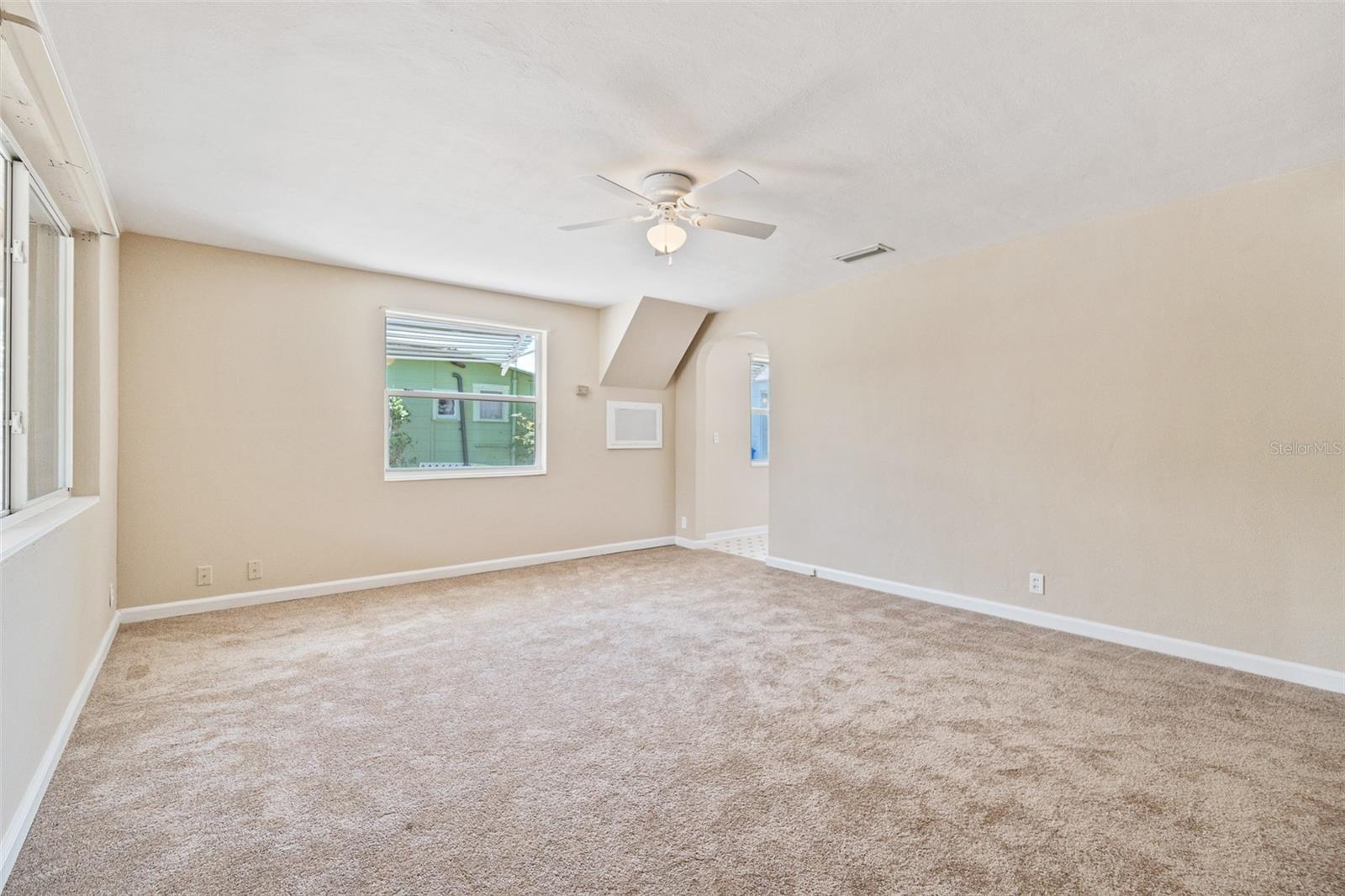 Image 10 of 44 For 608 Missouri Avenue