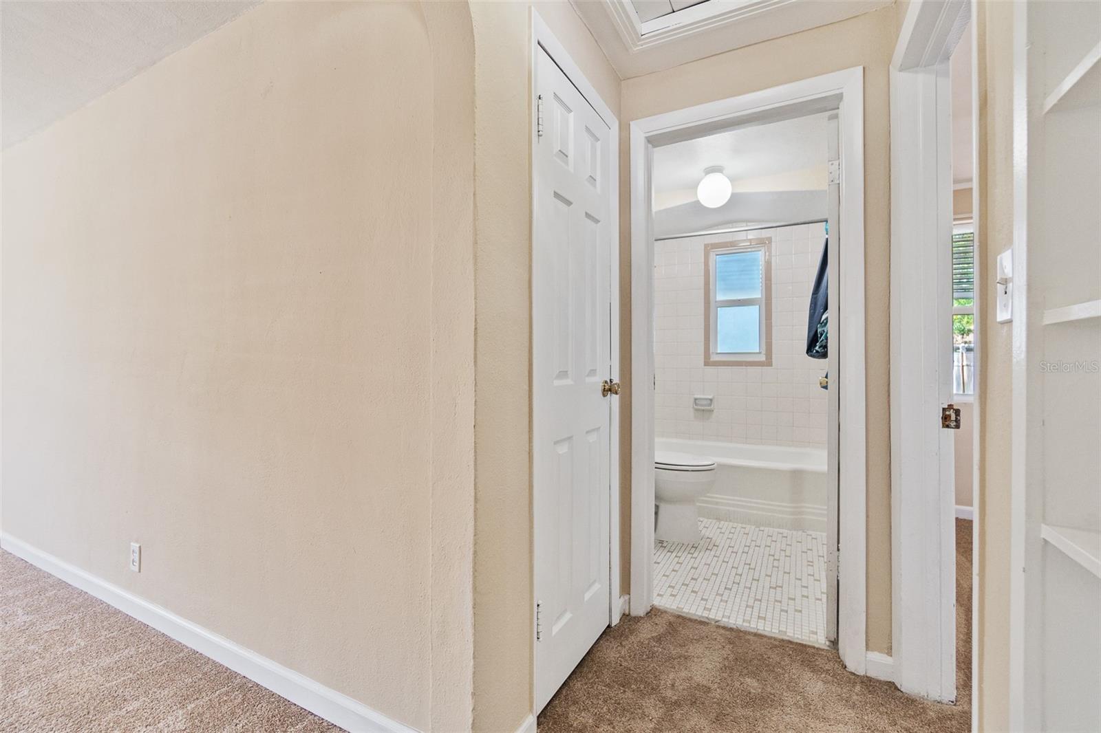 Image 22 of 44 For 608 Missouri Avenue